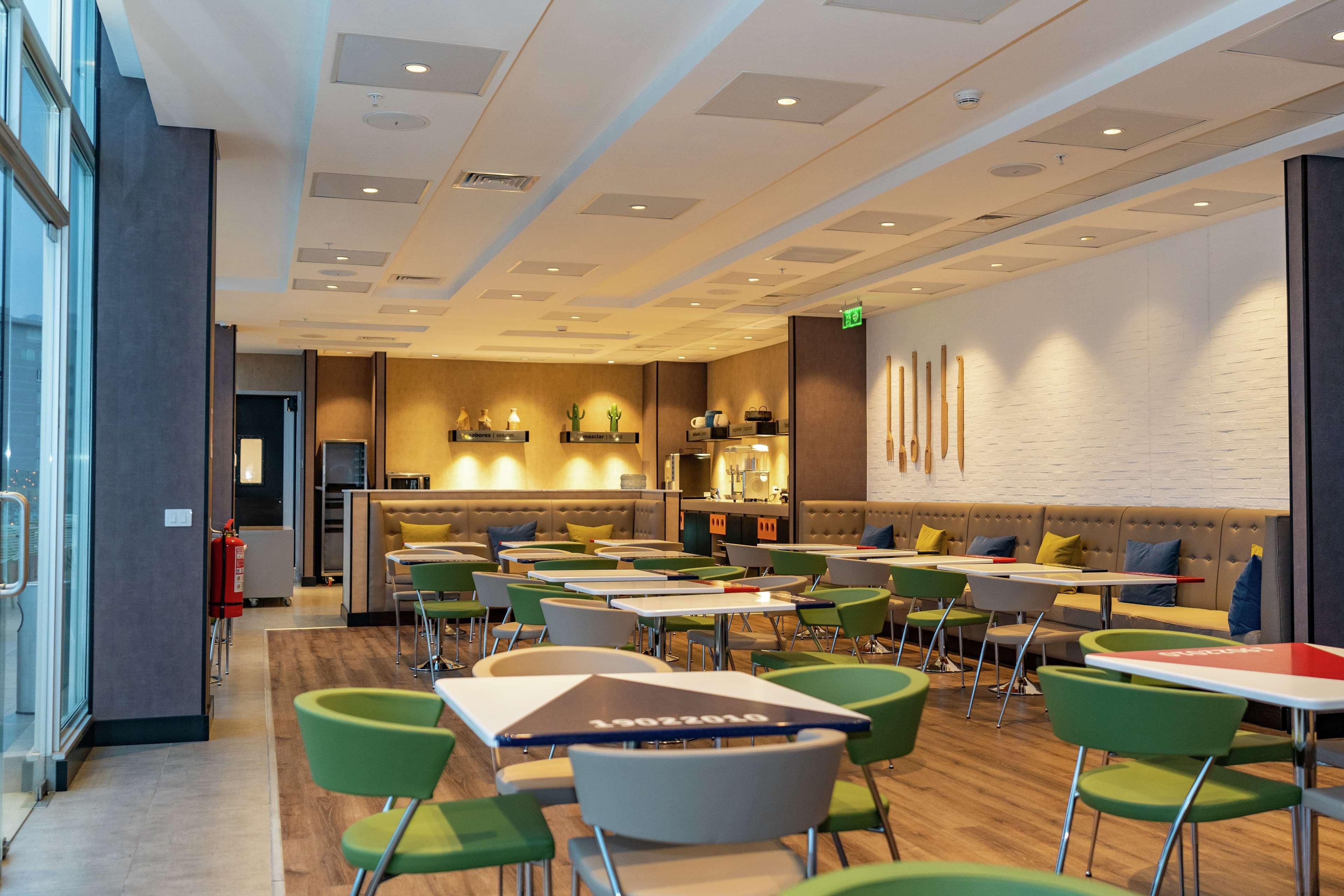 Hampton By Hilton Antofagasta Hotel Bagian luar foto