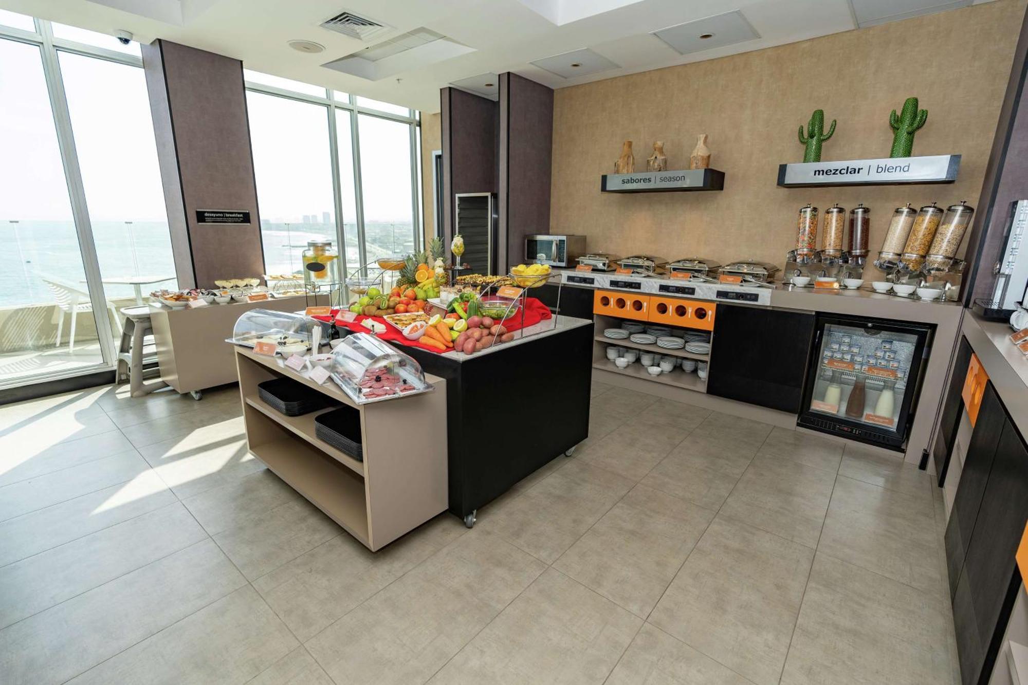 Hampton By Hilton Antofagasta Hotel Bagian luar foto