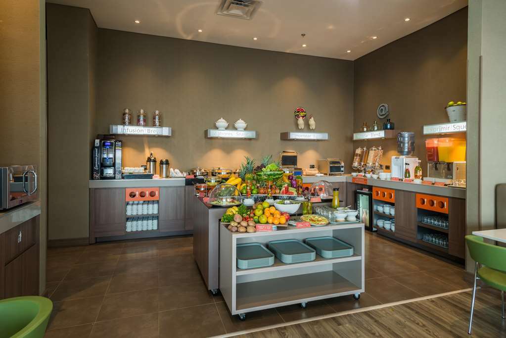 Hampton By Hilton Antofagasta Hotel Restoran foto